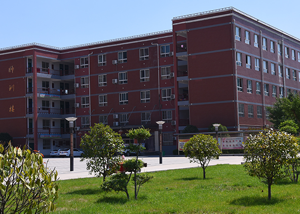 学校概况